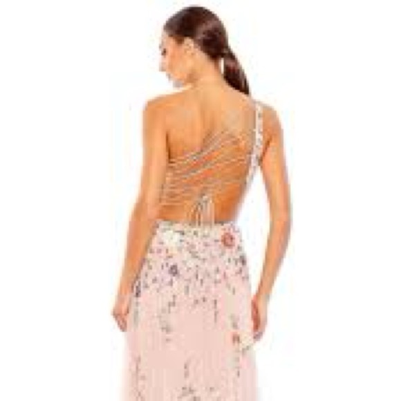 (313) ❤️ BNWT MAC DUGGAL
Embellished One Shoulder Asymmetrical Hem Dress 9164 - Picture 2 of 10